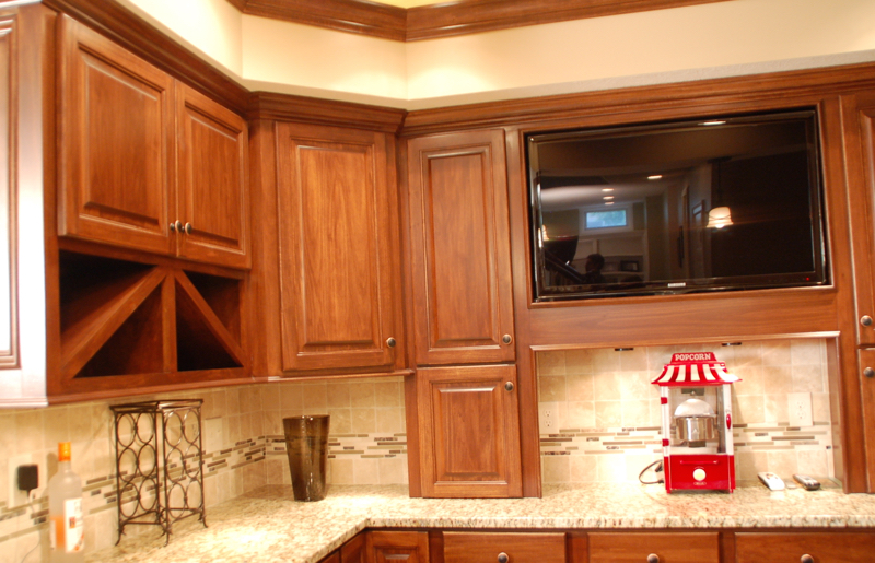 Custom cabinets and wet bar Columbus Ohio