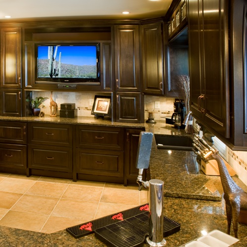 Luxury Basement Remodel Wet Bar in Dublin OH Luxury Basement Remodel Wet Bar Dublin OH. www.basementsunlimited.net